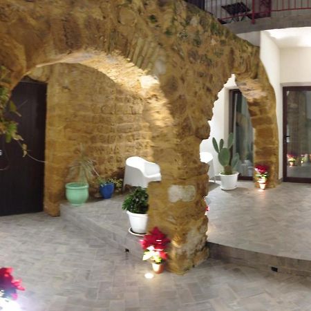 Cortile Baronello Hotel Агридженто Екстериор снимка
